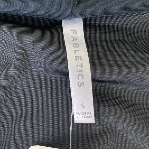 NEW Fabletics Crushed Velour Stretch Zip Front Hoodie - Picture 7 of 9